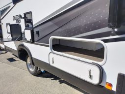 2025 Willow Kauri 2501 Motorhome (Brand New) full
