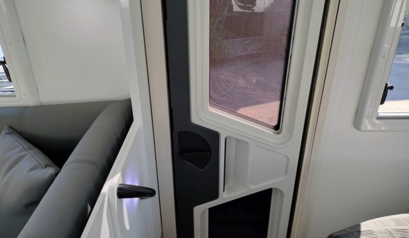 2025 Willow Conifer 520 Caravan 17’9″ (Brand New) full