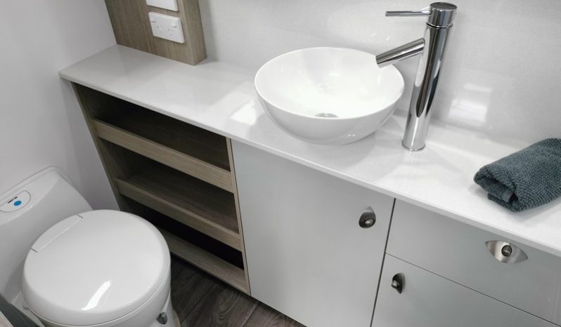 2025 Willow Conifer 5223 Caravan 18’10” (Brand New) full