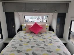 2025 Willow Conifer 5228 Caravan 19’3″ (Brand New) full