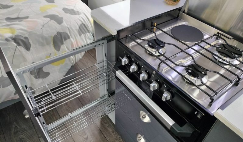 2025 Willow Conifer 5228 Caravan 19’3″ (Brand New) full