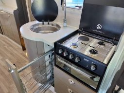 2019 Sunliner Switch S442 Motorhome full