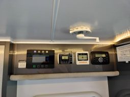 2019 Sunliner Switch S442 Motorhome full