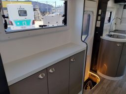 2019 Sunliner Switch S442 Motorhome full