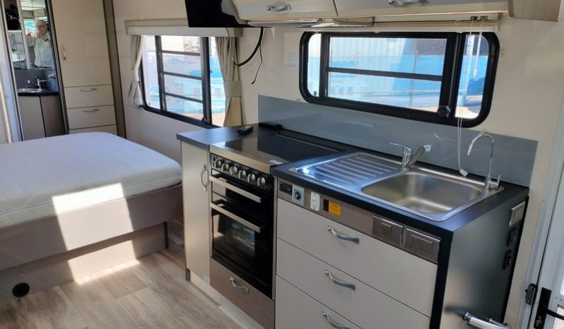 2015 Avida Esperance A’Class Premium Motorhome full