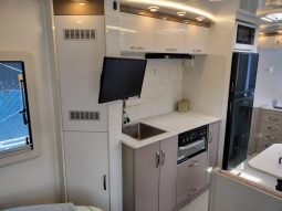 2025 ROADCRUISER Caravan (18ft) full