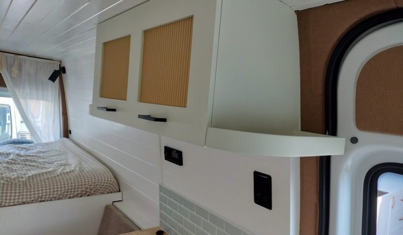 2015 Mercedes Benz Campervan full