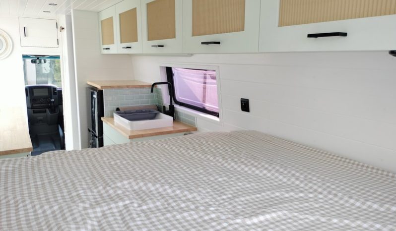 2015 Mercedes Benz Campervan full