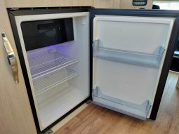 2022 SUNCAMPER Sherwood E-Series Motorhome 4×4 full