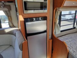 2011 Winnebago Esperance Motorhome (Slide-out) full
