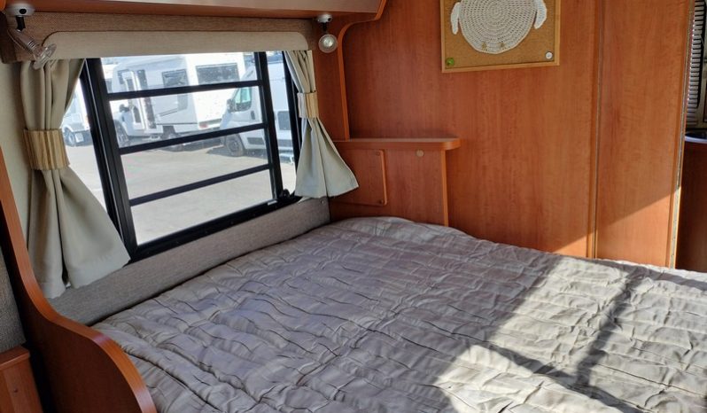 2011 Winnebago Esperance Motorhome (Slide-out) full