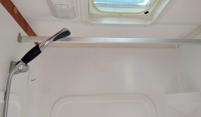 2011 Winnebago Esperance Motorhome (Slide-out) full