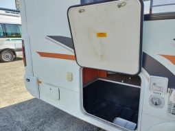 2011 Winnebago Esperance Motorhome (Slide-out) full