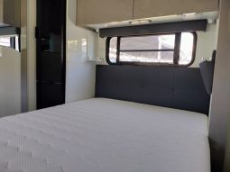 2020 Avida Silverton Motorhome (Slide-out) full