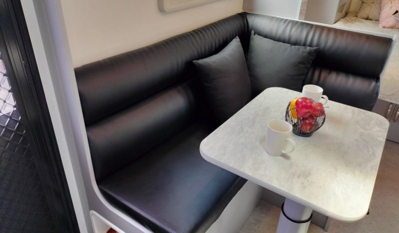 2025 ROADCRUISER Caravan (18ft) full