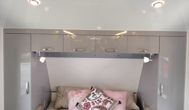 2025 ROADCRUISER Caravan (18ft) full