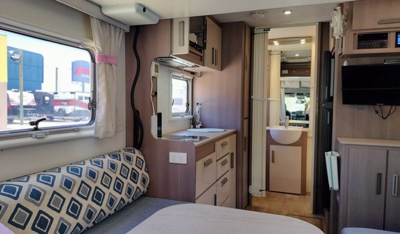 2022 Jayco Conquest Motorhome 20ft full