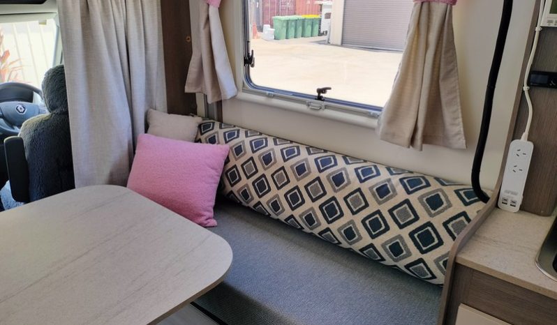 2022 Jayco Conquest Motorhome 20ft full