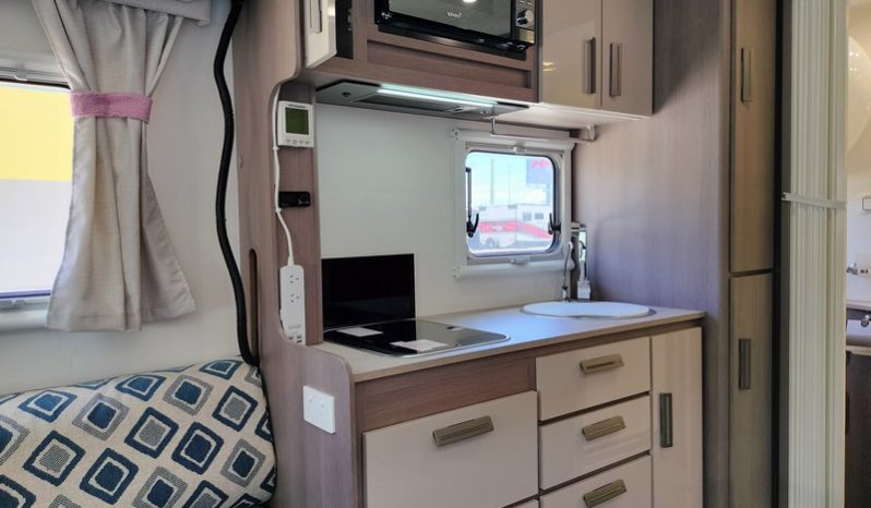 2022 Jayco Conquest Motorhome 20ft full