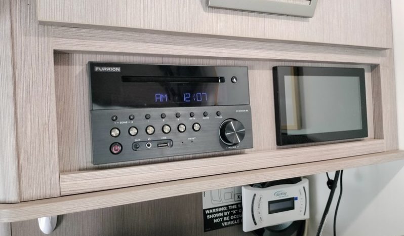 2022 Jayco Conquest Motorhome 20ft full