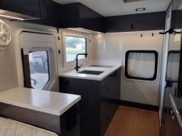 2022 SLRV Expedition Adveunturer Motorhome 22ft full