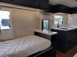 2022 SLRV Expedition Adveunturer Motorhome 22ft full
