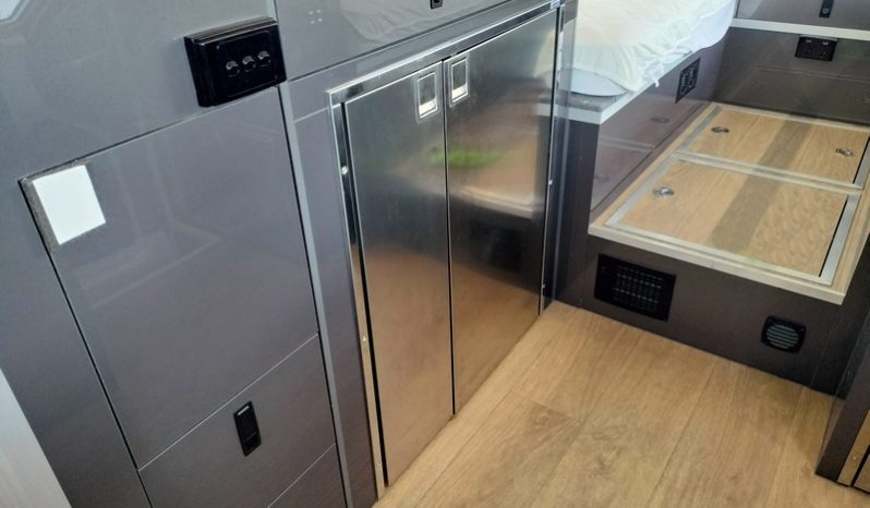 2022 SLRV Expedition Adveunturer Motorhome 22ft full