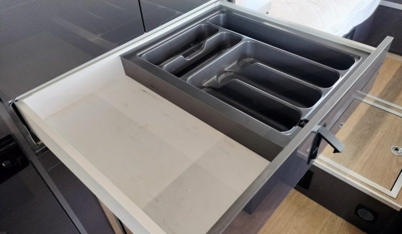 2022 SLRV Expedition Adveunturer Motorhome 22ft full