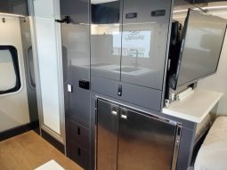 2022 SLRV Expedition Adveunturer Motorhome 22ft full