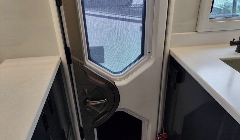 2022 SLRV Expedition Adveunturer Motorhome 22ft full