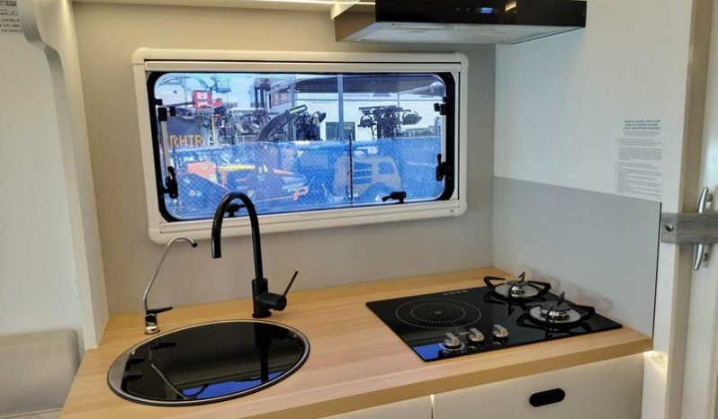 2026 Sunliner Pinto 422-26 Motorhome 22ft full