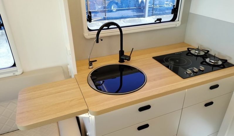 2026 Sunliner Pinto 422-26 Motorhome 22ft full