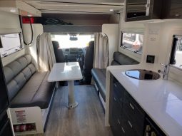 2020 Renault/Windsor Motorhome 21ft full