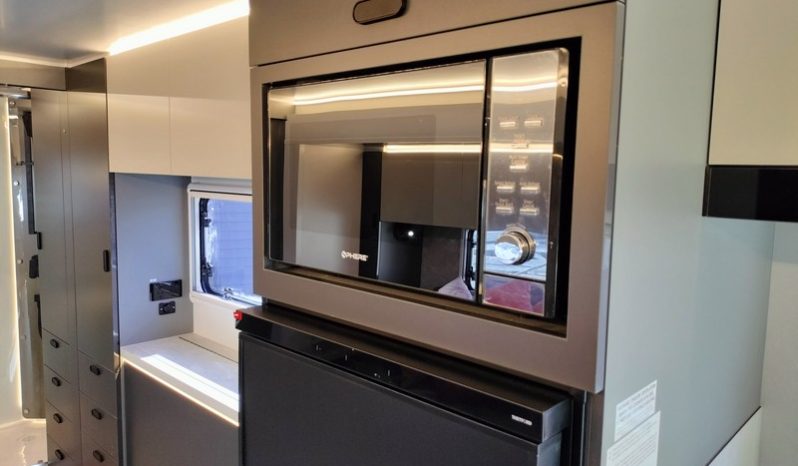 2026 Sunliner Navian 611-26 Motorhome 8.55M full