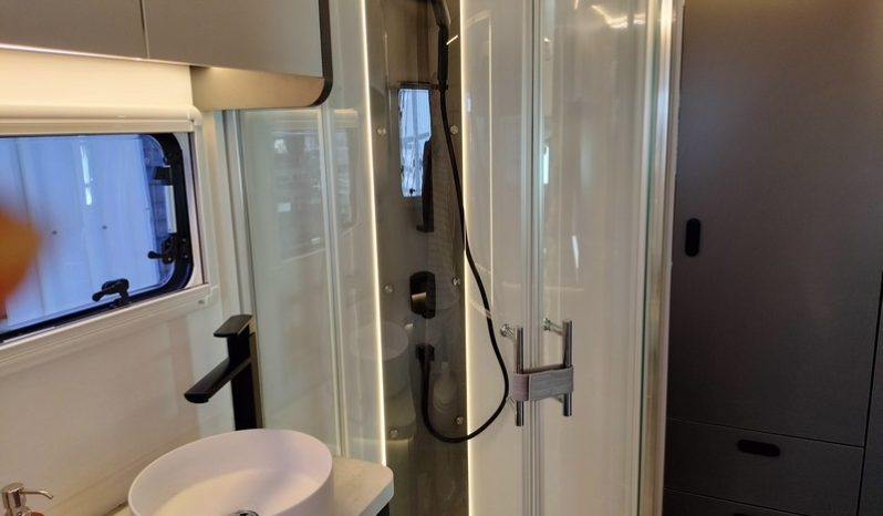 2026 Sunliner Navian 611-26 Motorhome 8.55M full