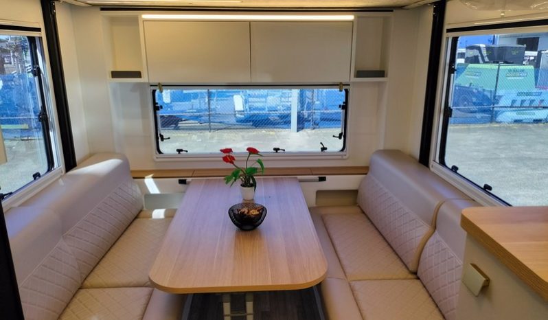 2026 Sunliner Switch 441-26 Motorhome 7.0M full