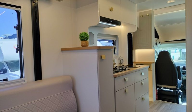 2026 Sunliner Switch 441-26 Motorhome 7.0M full