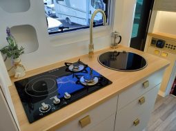 2026 Sunliner Switch 441-26 Motorhome 7.0M full