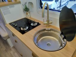 2026 Sunliner Switch 441-26 Motorhome 7.0M full