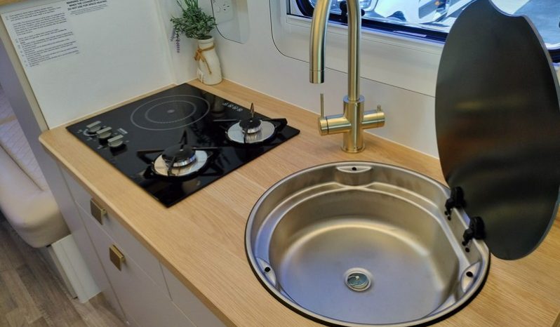 2026 Sunliner Switch 441-26 Motorhome 7.0M full