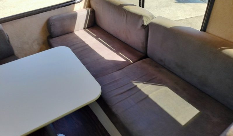 2009 Kia/Ford Dreamtime Motorhome 23ft full