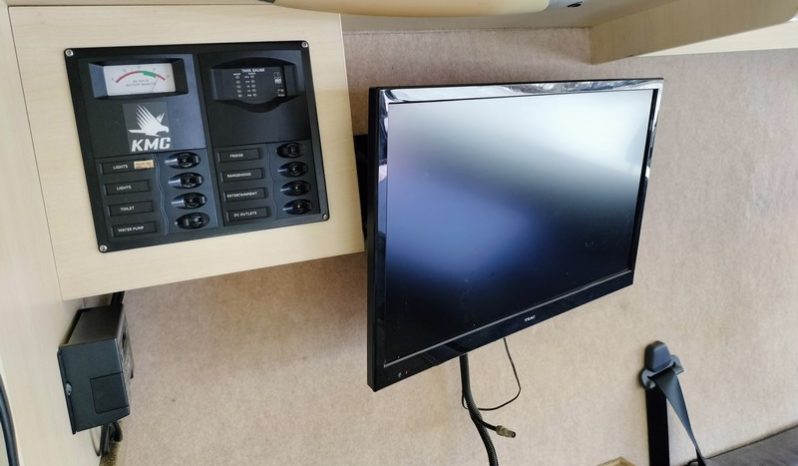 2009 Kia/Ford Dreamtime Motorhome 23ft full