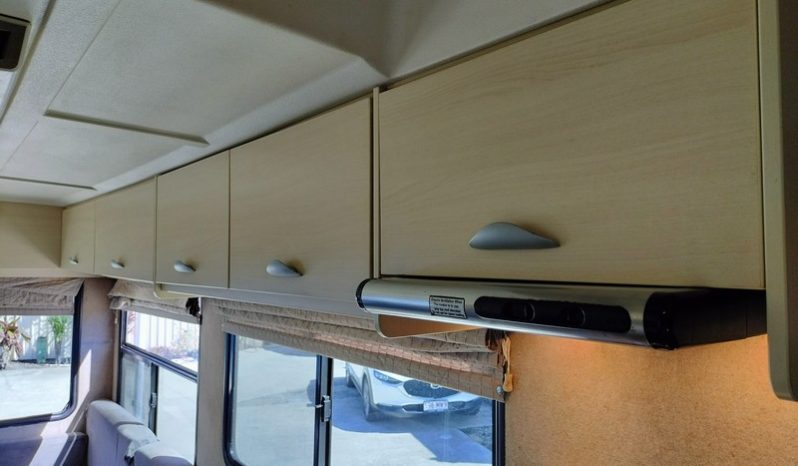 2009 Kia/Ford Dreamtime Motorhome 23ft full