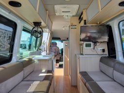 2015 Kea Nomad 2+1 Campervan 23ft full