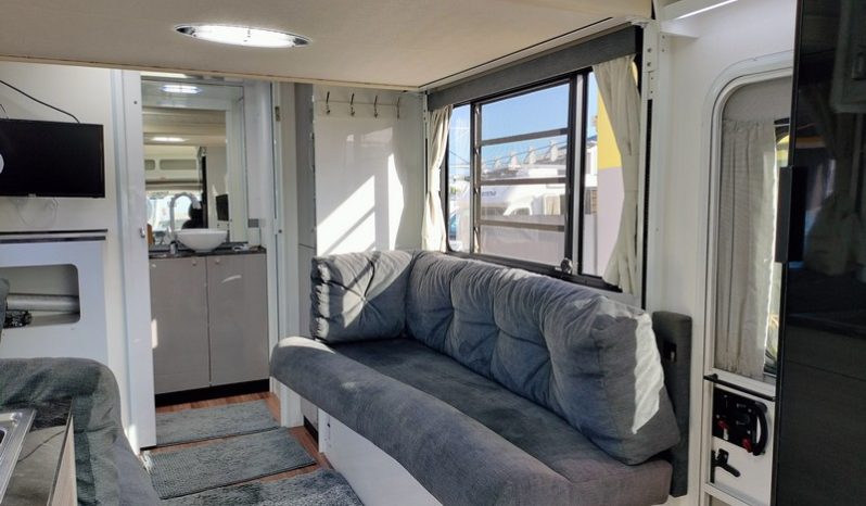 2019 Avida Leura Motorhome 22ft full