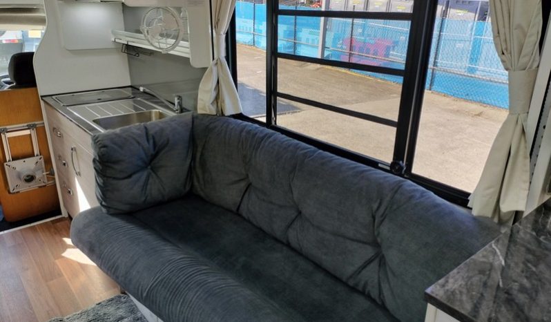 2019 Avida Leura Motorhome 22ft full