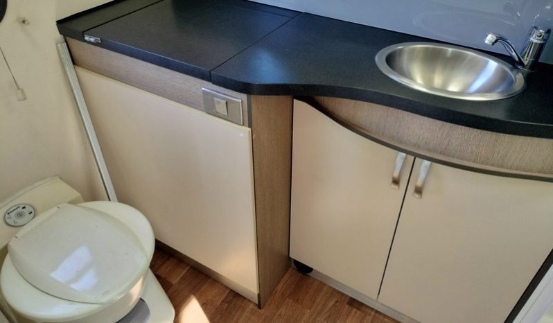2015 Avida Esperance Premium A-Class Motorhome 26ft full