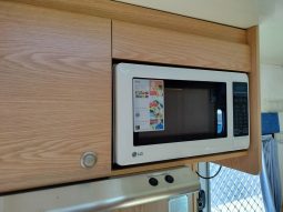 2010 Suncamper Sherwood Motorhome full