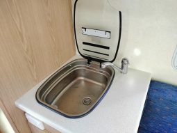 2010 Suncamper Sherwood Motorhome full