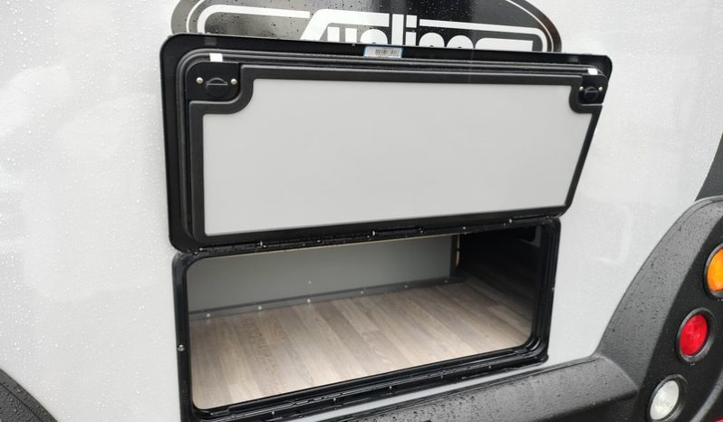 2026 Sunliner Chase 4X4 Motorhome 19ft full